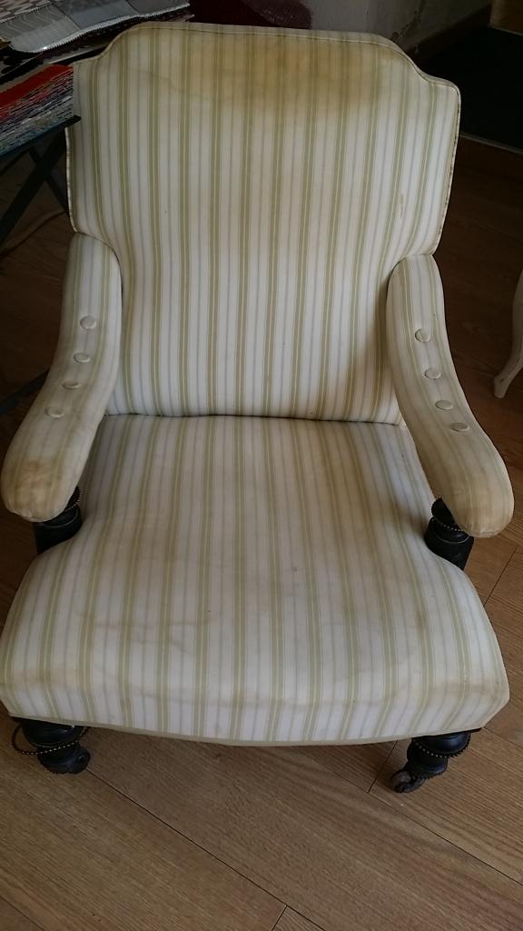 FAUTEUIL ANGLAIS AVANT