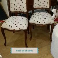 Chaises recouvertes tissus Chanee/Deschemaker 