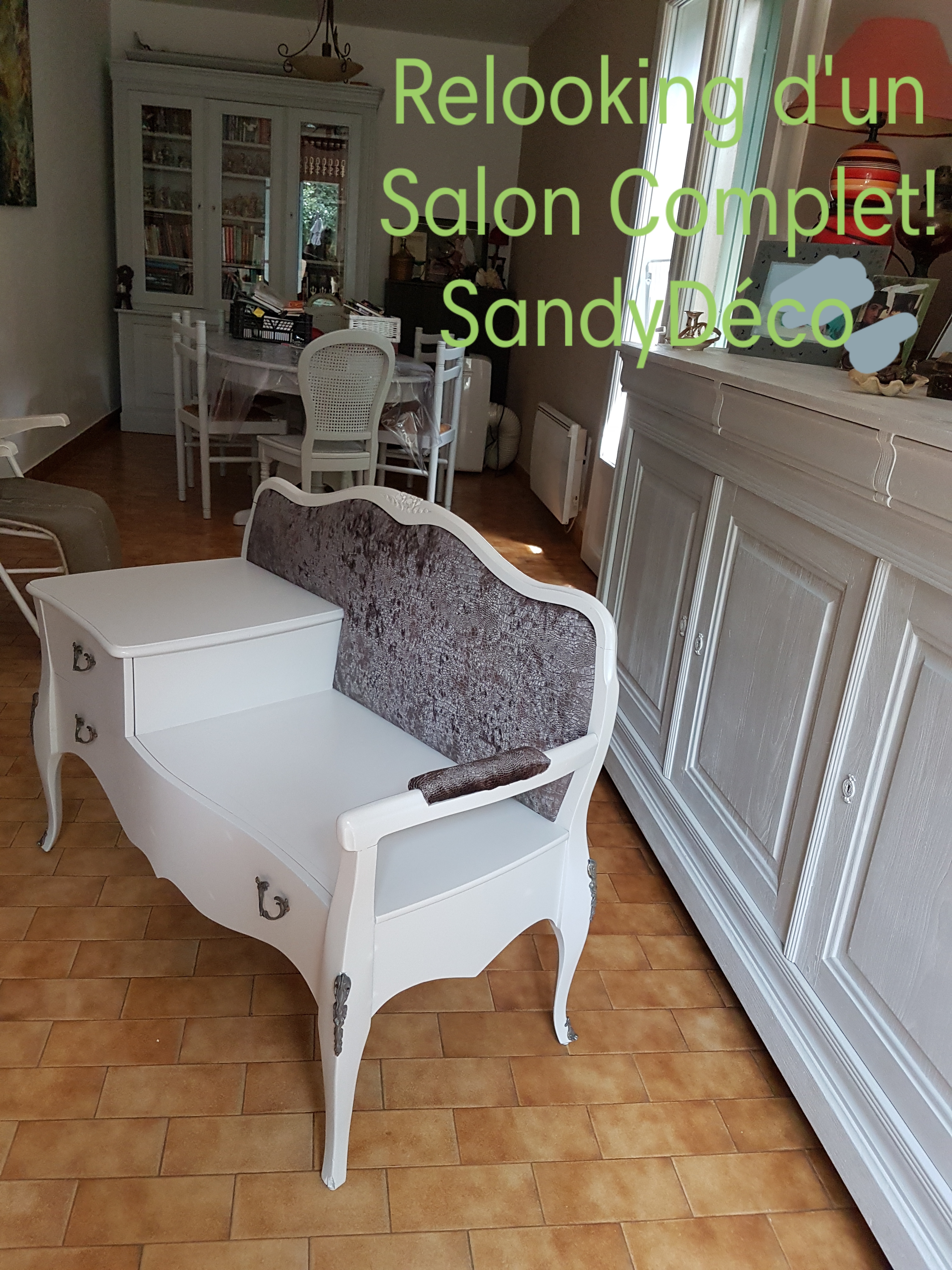 Salon relooké en gris perle