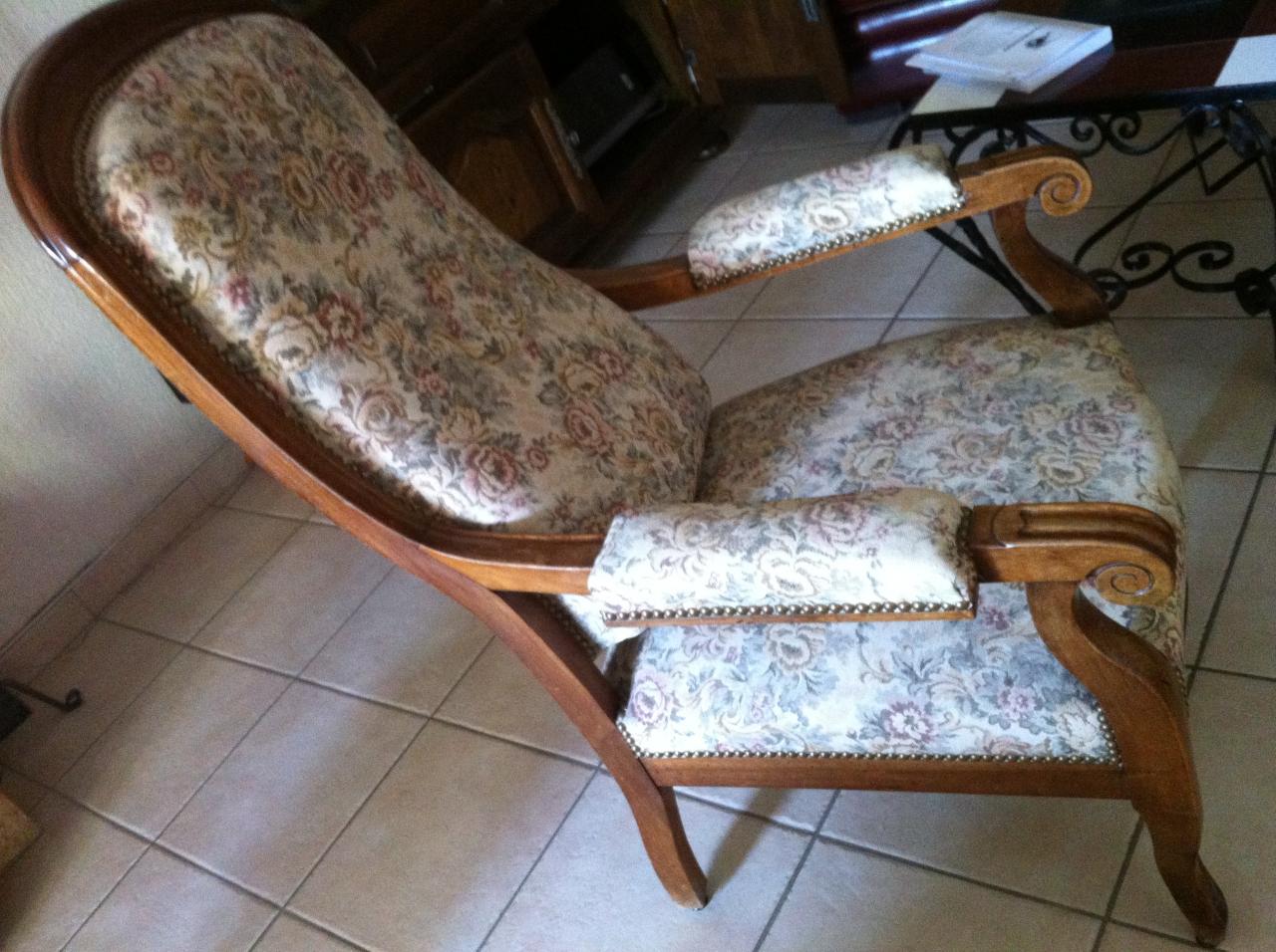 FAUTEUIL VOLTAIRE AVANT REFECTION