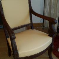 Paire de fauteuils Empire & Restauration recouvert d'un cuir C M