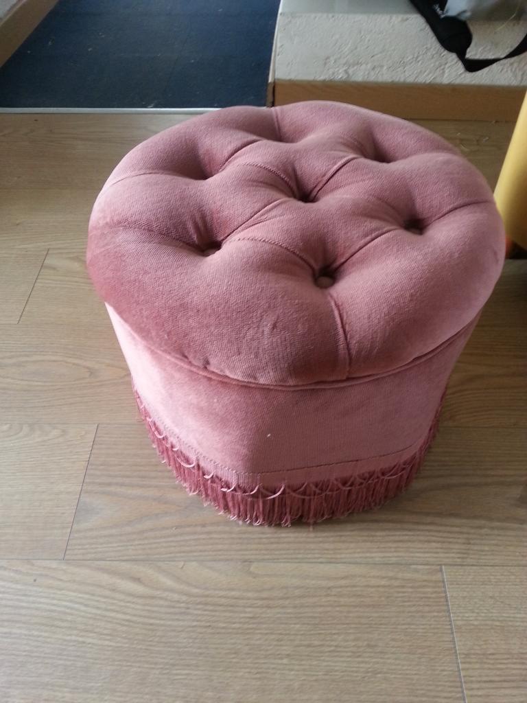 Pouf capiton AVANT