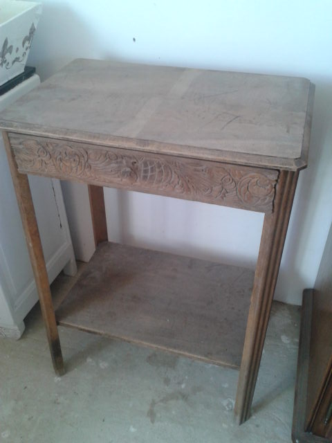 Table ancienne AVANT