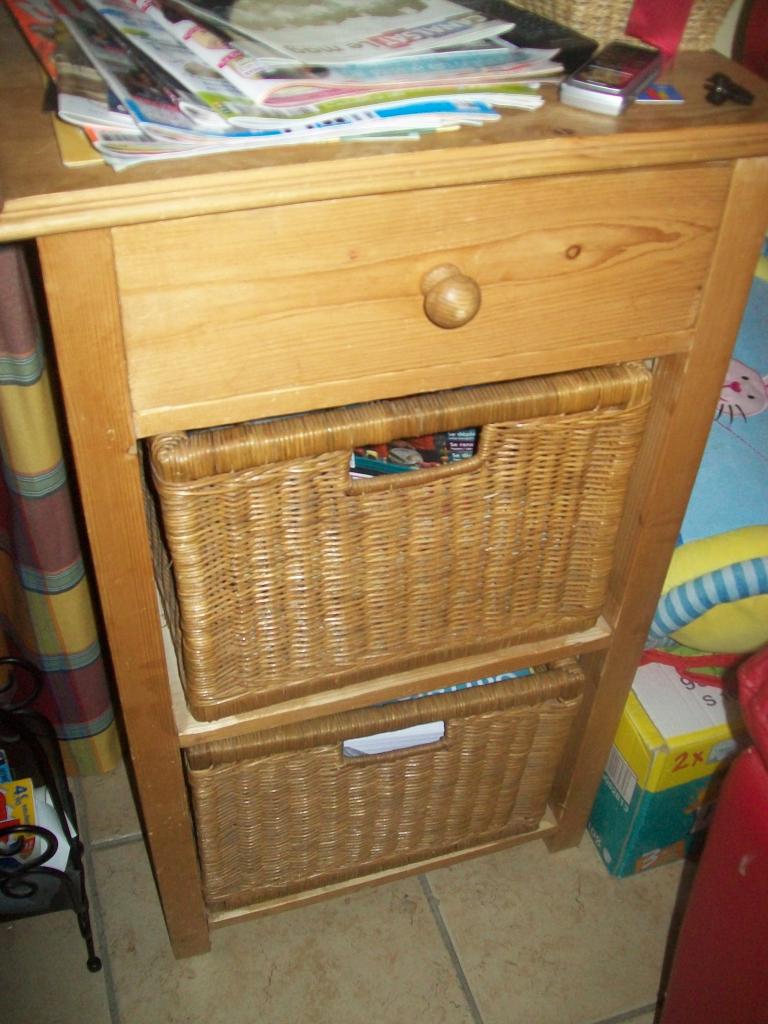 Chiffonnier en Pin brut, Avant