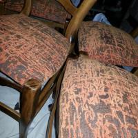 Quatres Chaises Couvertes Tissus REVERT